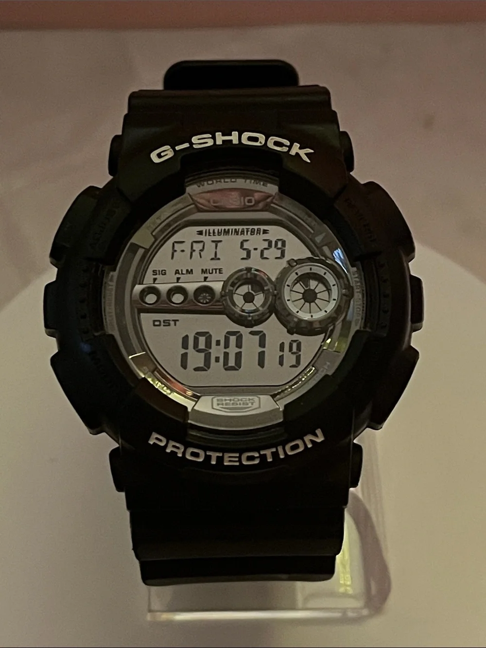 G-SHOCK GD-100BW Black Digital Watch 20ATM, Shock Resistant 50mm
